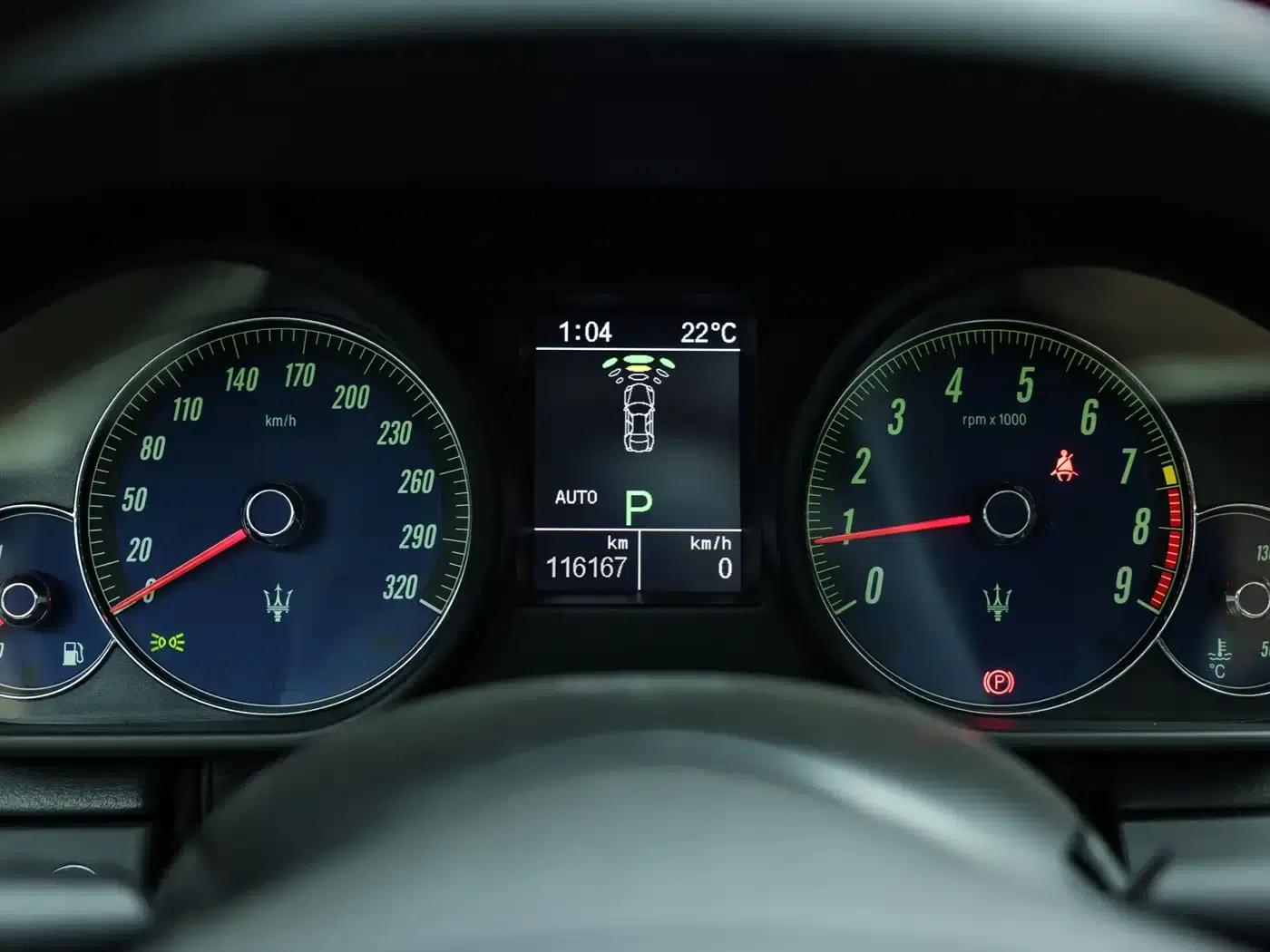 2010 Quattroporte 4.7L Executive Edition — миниатюра 20