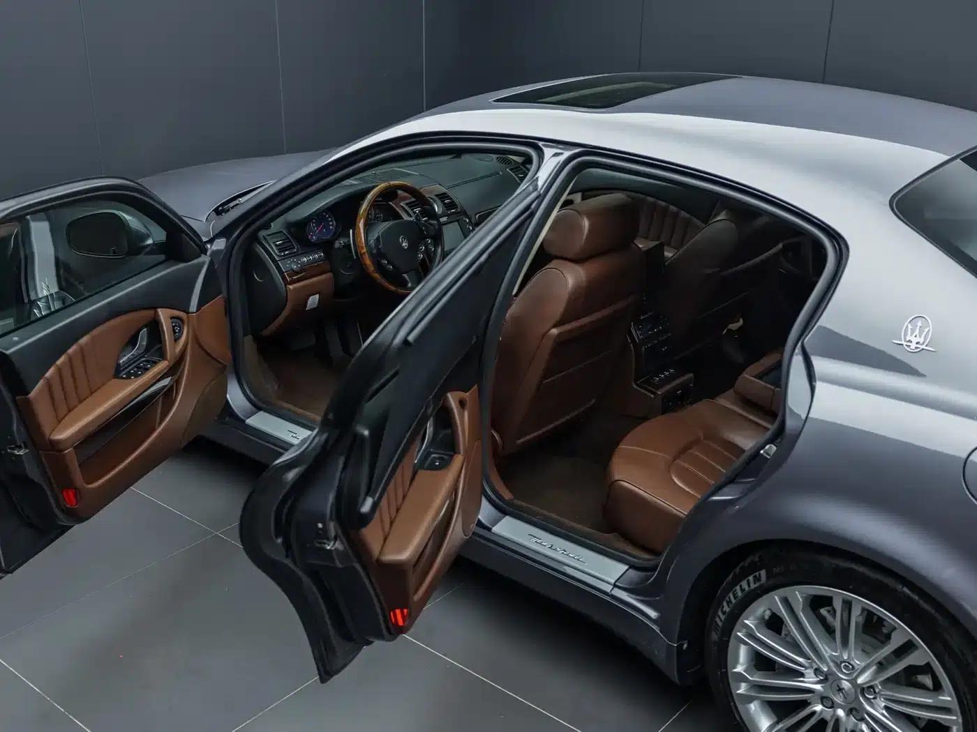 2010 Quattroporte 4.7L Executive Edition — миниатюра 23