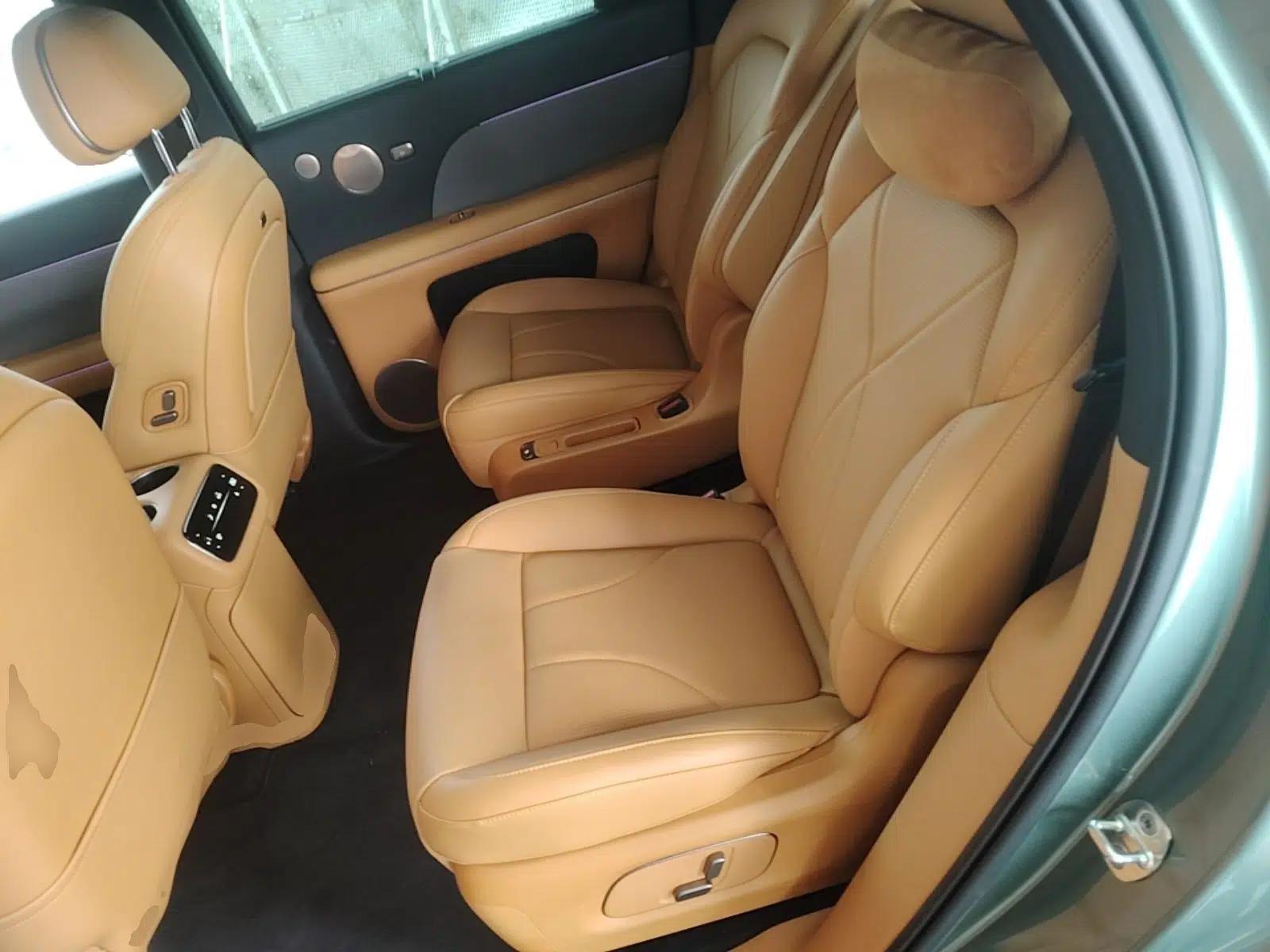 IM Zhiji LS8 2026 Model 52 Max+ Luxury Six-Seat — миниатюра 25