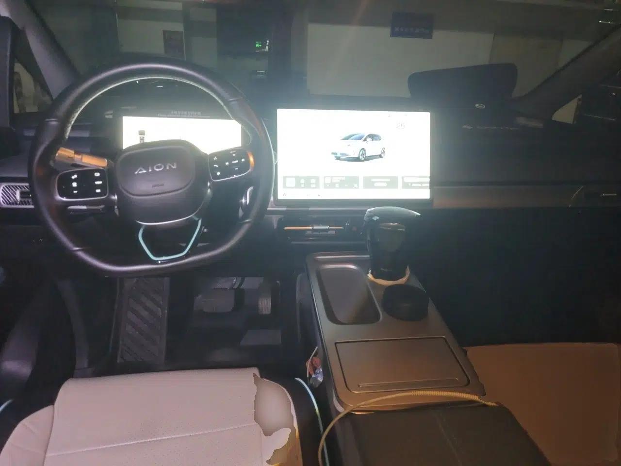 AION Y 2025 Plus 510 Smart Edition — миниатюра 9