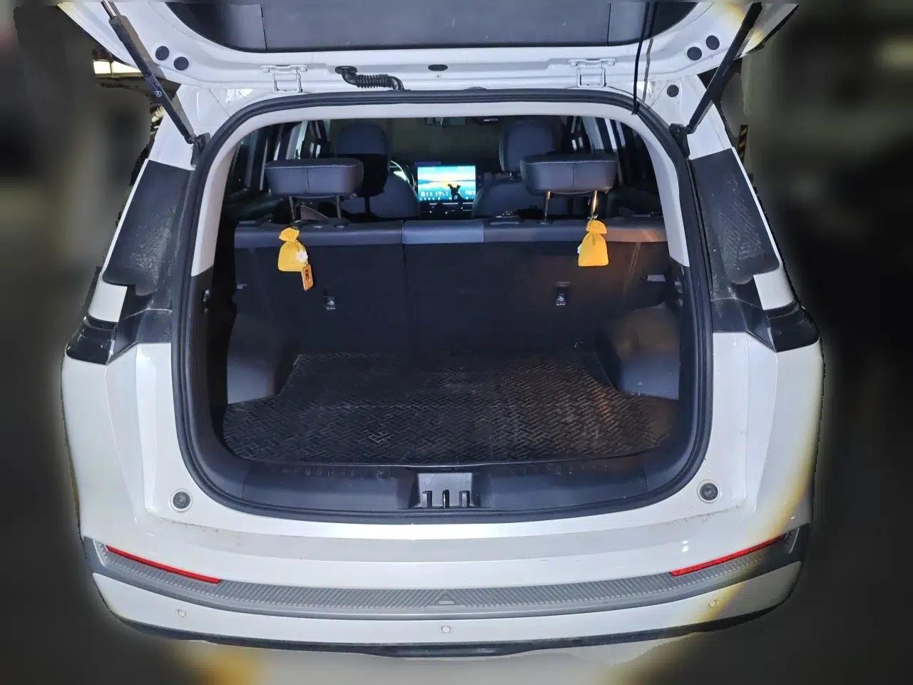 AION Y 2023 Plus 510 Smart Edition — миниатюра 19