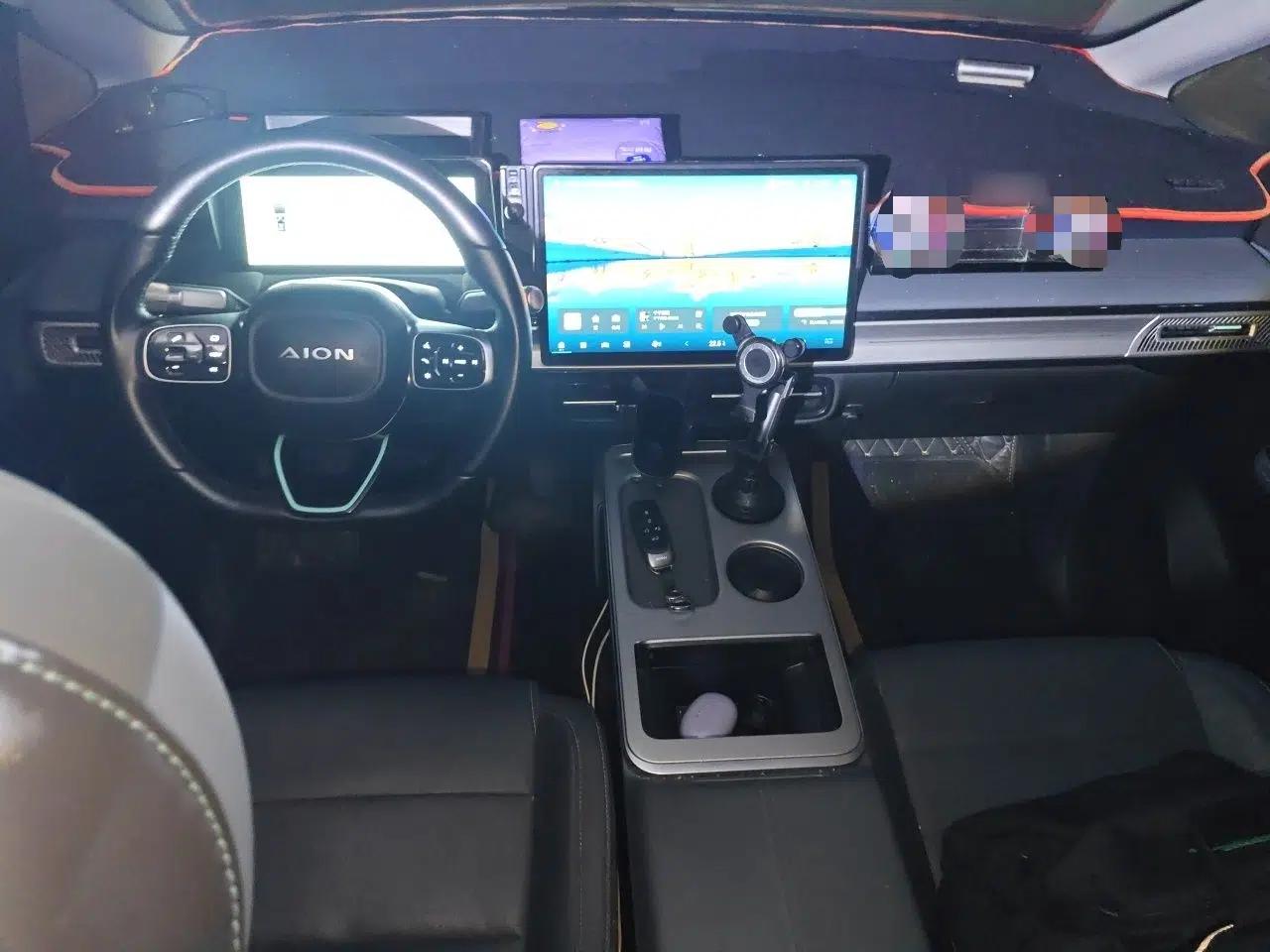 AION Y 2023 Plus 510 Smart Edition — миниатюра 9
