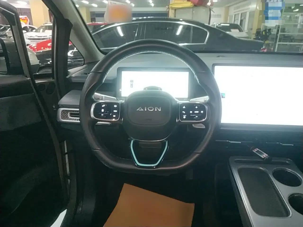 AION Y 2022 Plus 70 Tech Edition — миниатюра 13
