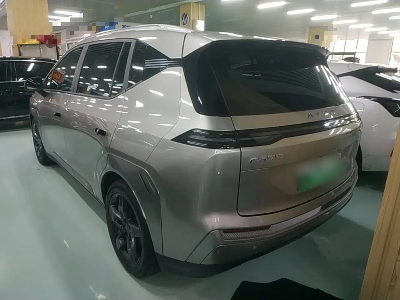 AION Y 2022 Plus 70 Tech Edition — миниатюра 4