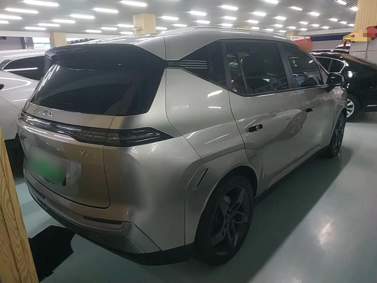 AION Y 2022 Plus 70 Tech Edition — миниатюра 6