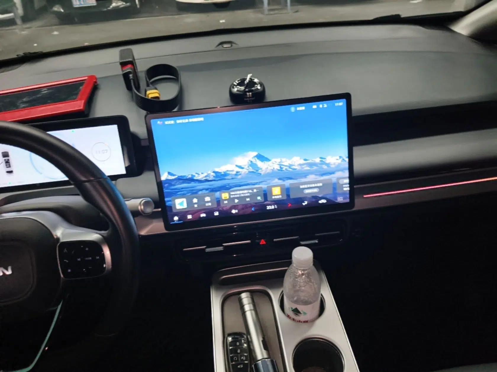 AION Y 2023 Plus 510 Smart Edition — миниатюра 15