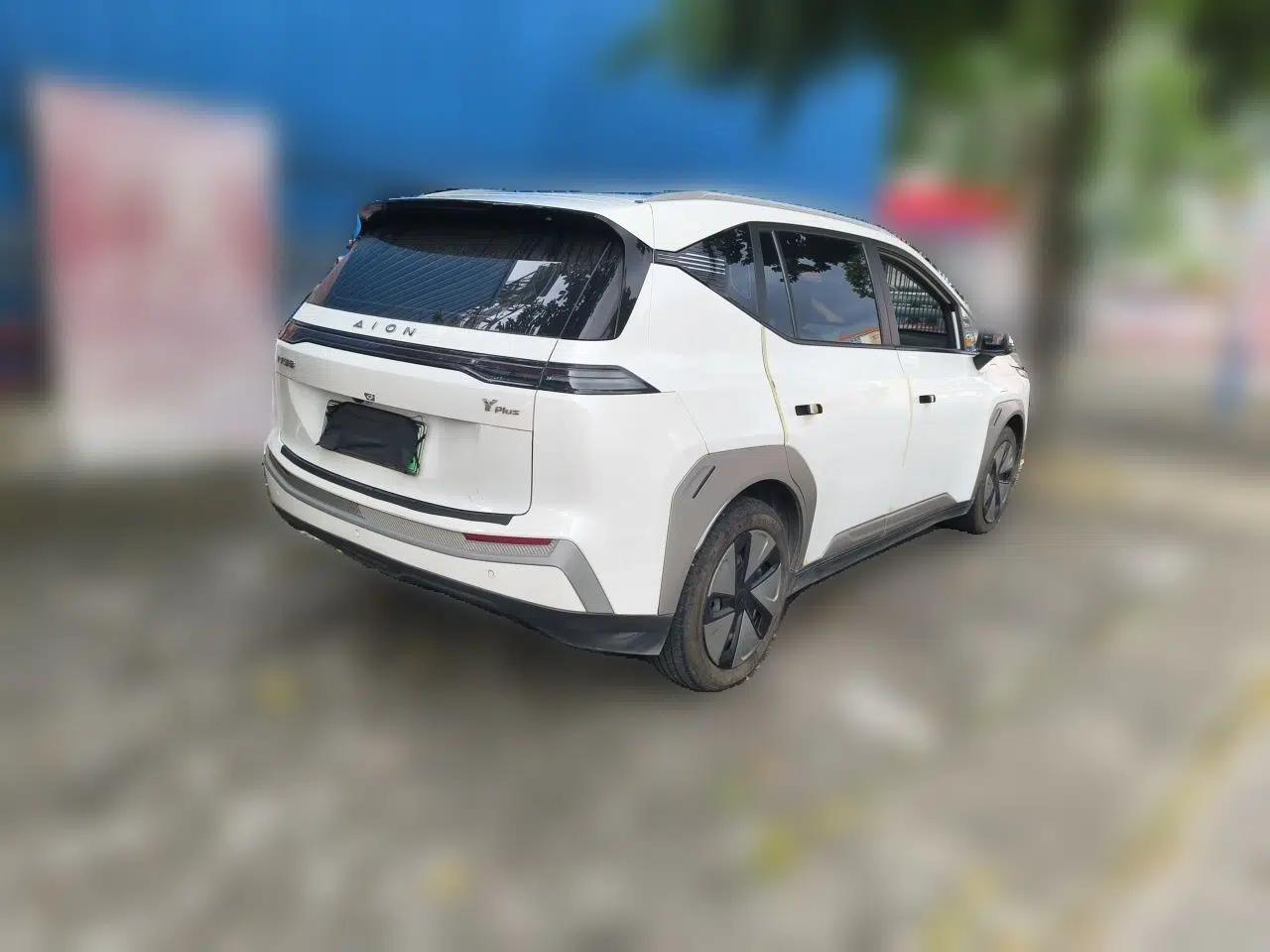 AION Y 2023 Plus 510 Enjoy Edition — миниатюра 6