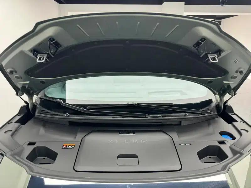 ZEEKR 009 2024 Model, 7-Seat Aisle Version, 4WD, 108kWh — миниатюра 10