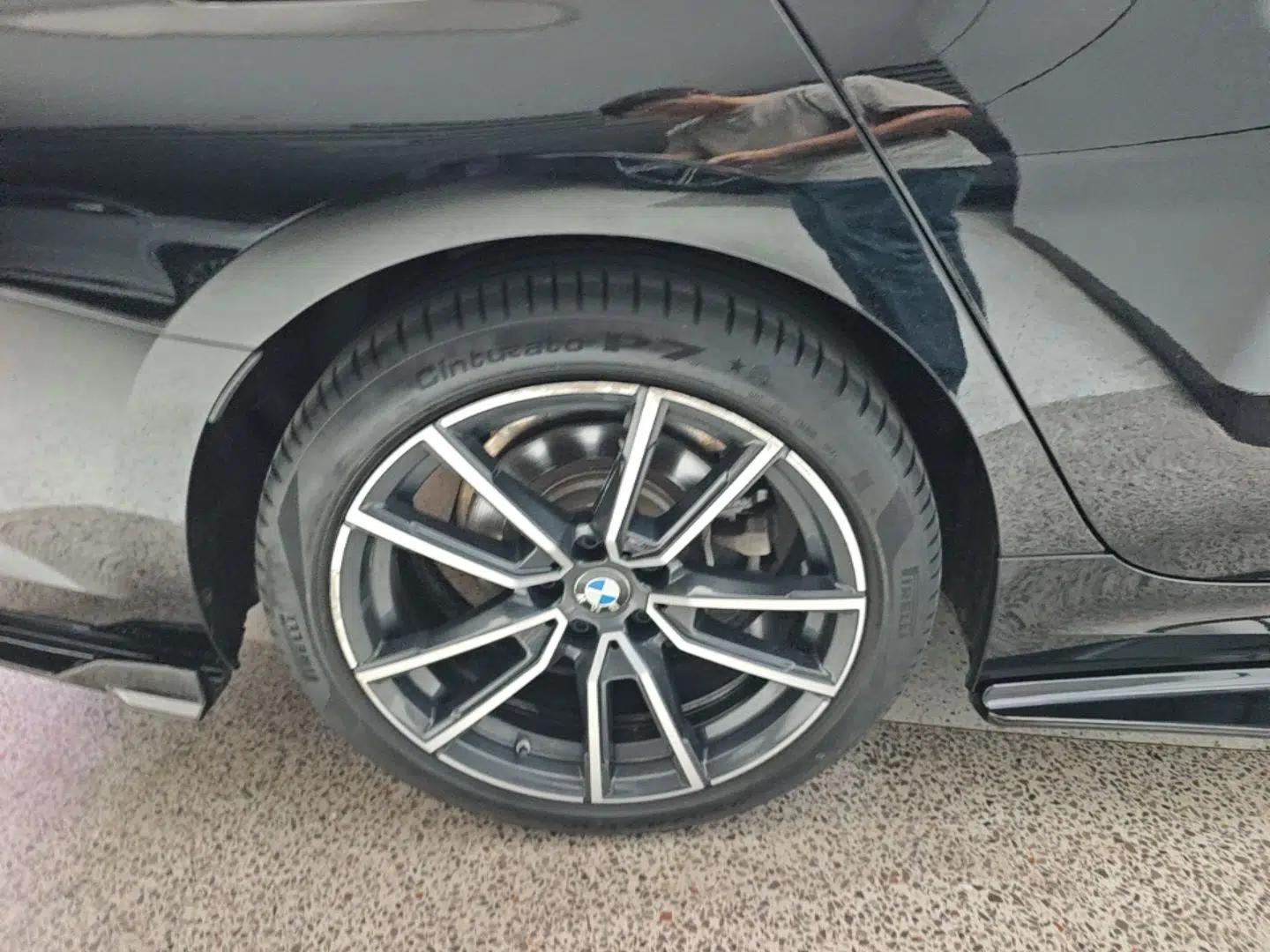 BMW 3 Series 2021 Restyled 325Li M Sport Package — миниатюра 11