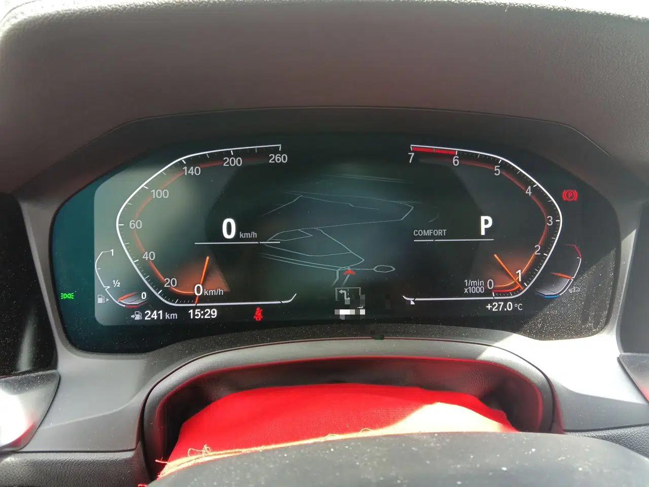 BMW 3 Series 2022 325Li M Sport Package — миниатюра 11