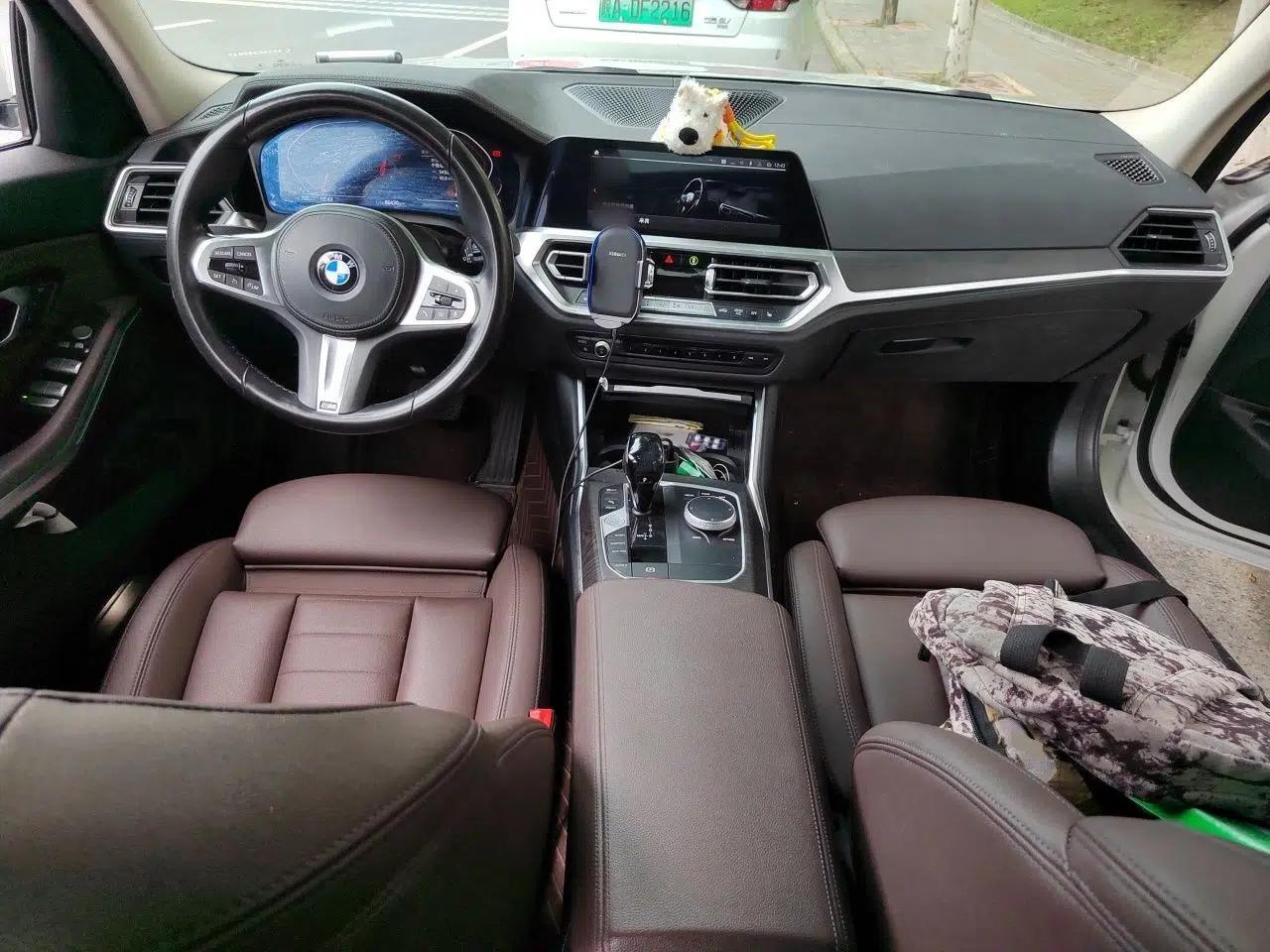BMW 3 Series 2021 Restyled 325i M Sport Package — миниатюра 9