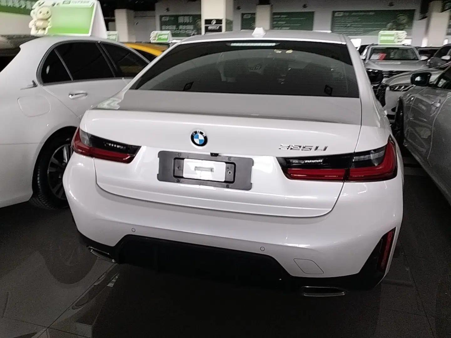 BMW 3 Series 2023 320Li M Sport Package — миниатюра 5