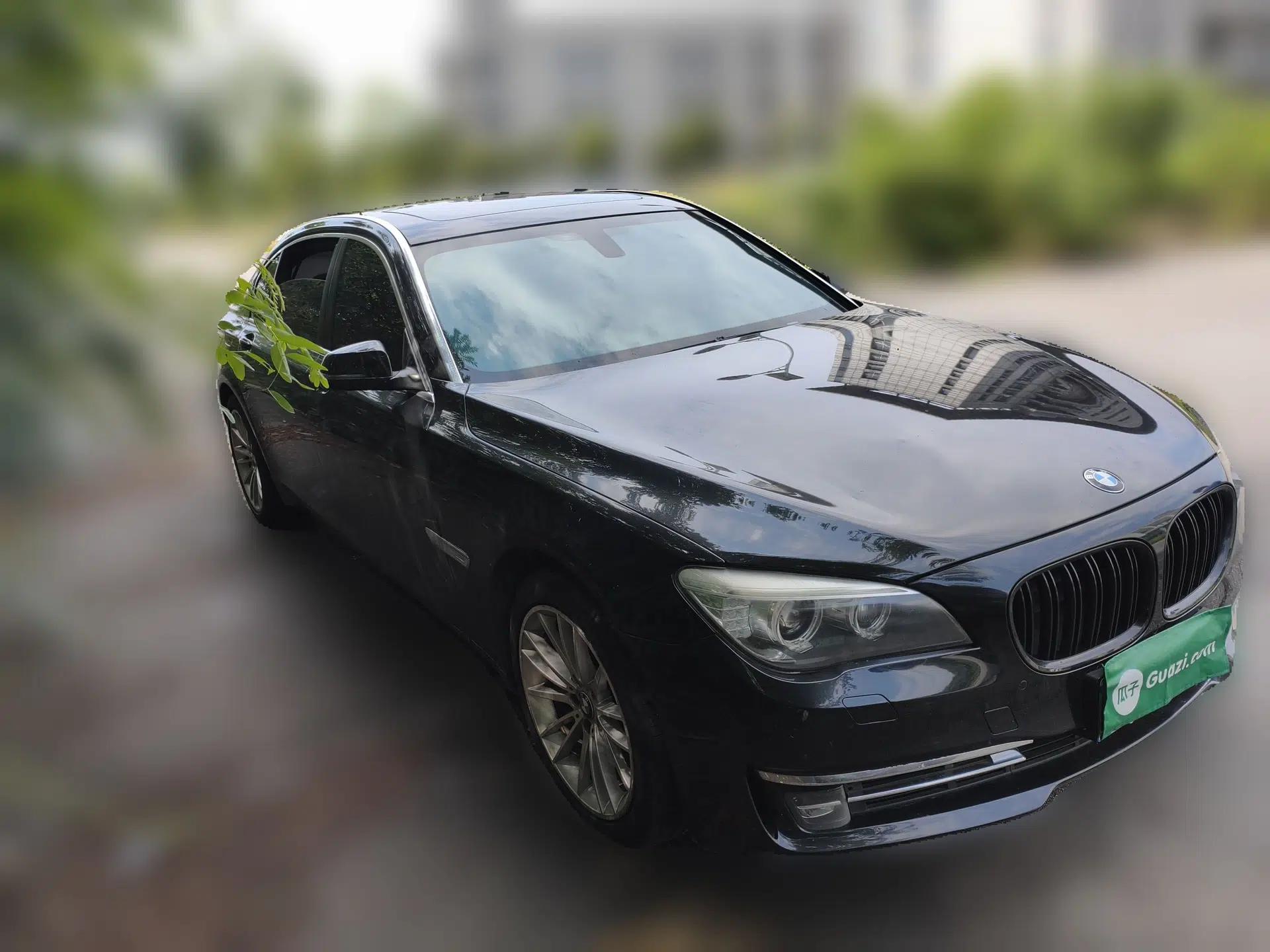 BMW 7 Series 2013 740Li xDrive — миниатюра 3