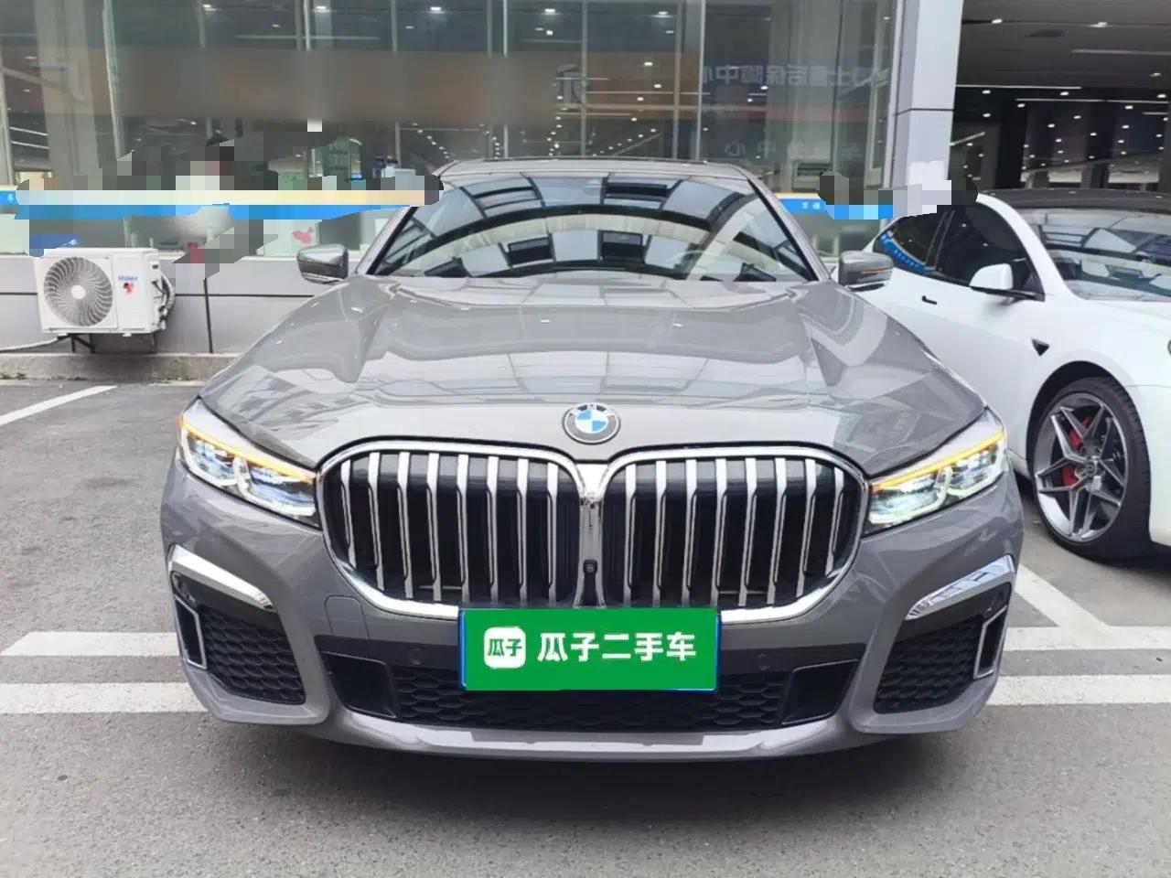 BMW 7 Series 2021 740Li Leading Model M Sport Package — миниатюра 2