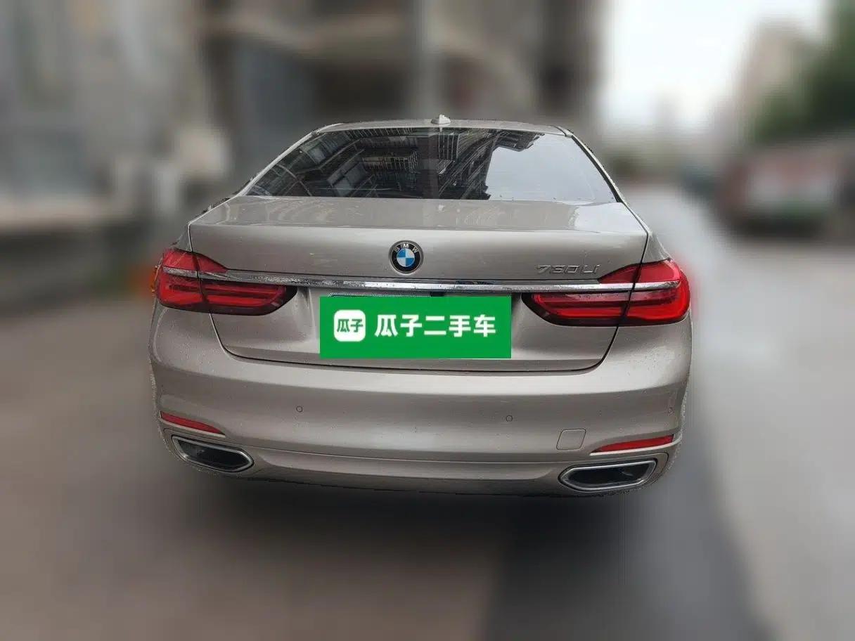 BMW 7 Series 2016 730Li Leading Model — миниатюра 5