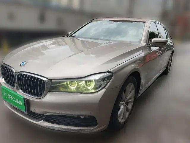 BMW 7 Series 2016 730Li Leading Model