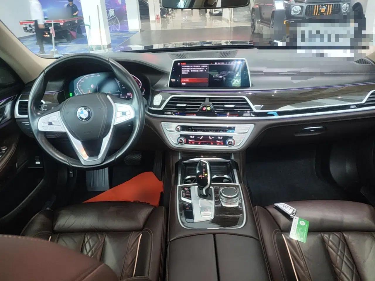 BMW 7 Series 2019 730Li Luxury Package — миниатюра 17