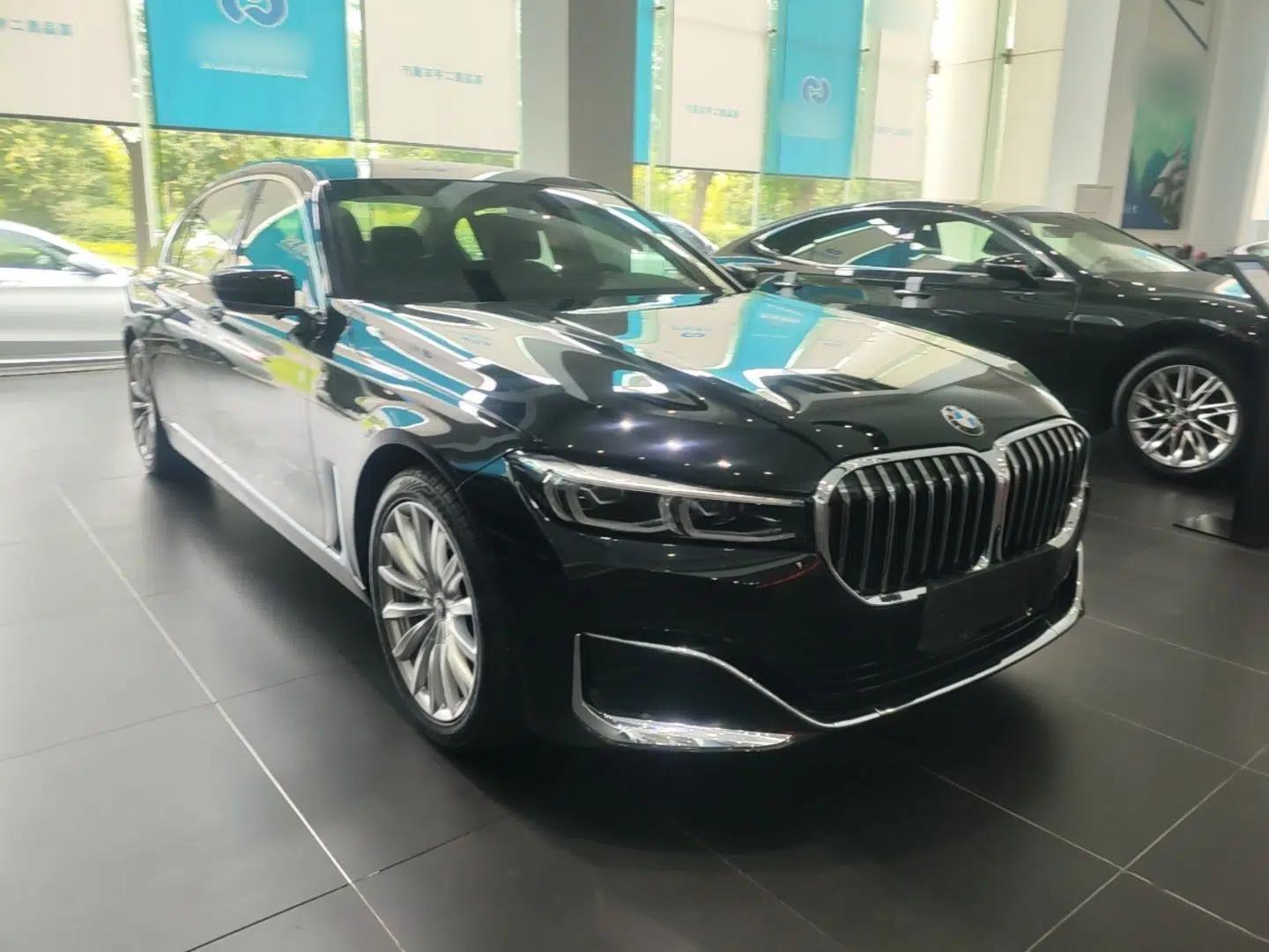 BMW 7 Series 2019 730Li Luxury Package — миниатюра 3