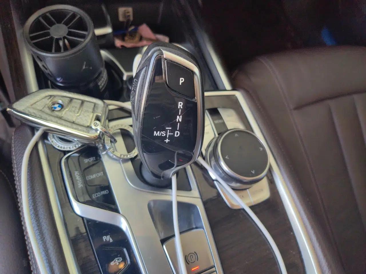 BMW 7 Series 2016 730Li Leading Model — миниатюра 14