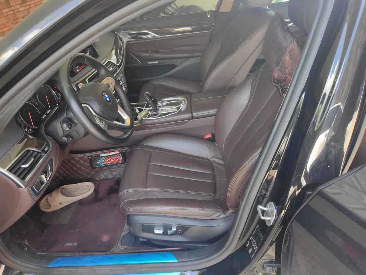 BMW 7 Series 2016 730Li Leading Model — миниатюра 15