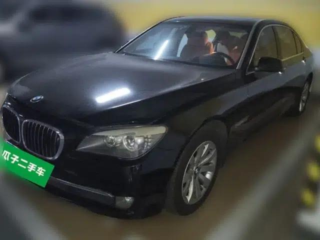 BMW 7 Series 2009 740Li Luxury Model