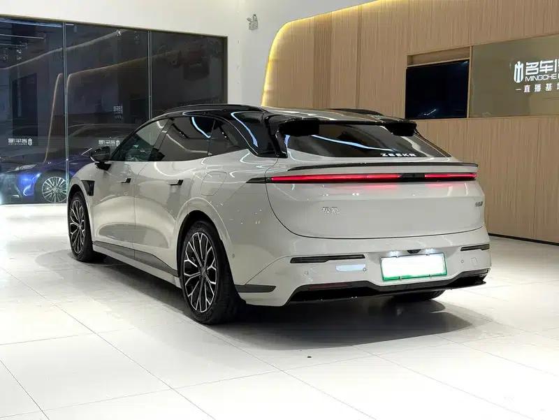 ZEEKR 007GT 2025 Long Range Rear-Wheel Drive Intelligent Driving Edition 100kWh — миниатюра 5