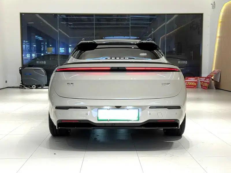 ZEEKR 007GT 2025 Long Range Rear-Wheel Drive Intelligent Driving Edition 100kWh — миниатюра 6