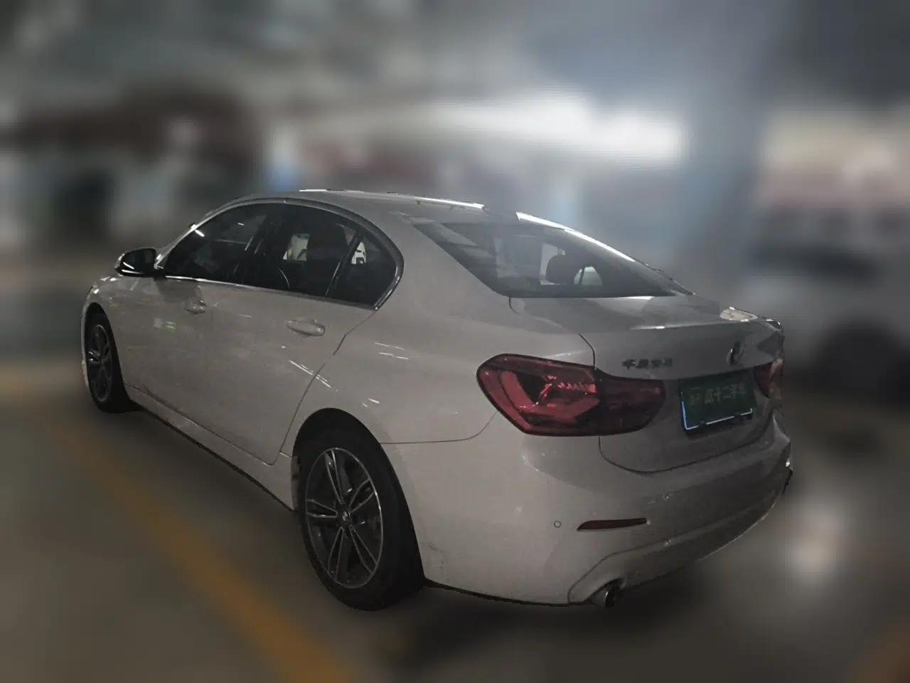 BMW 1 Series 2019 118i Fashion Model — миниатюра 4