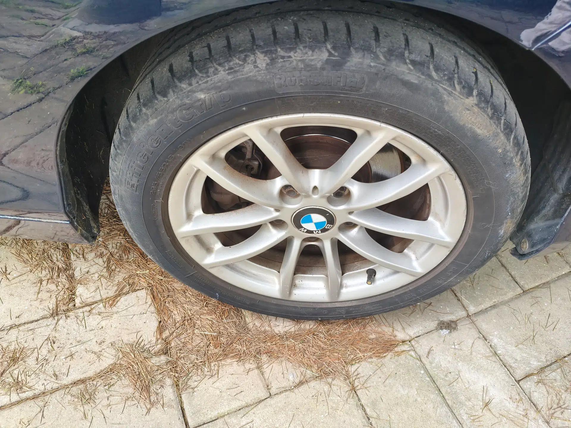 BMW 1 Series 2012 118i Leading Model — миниатюра 8