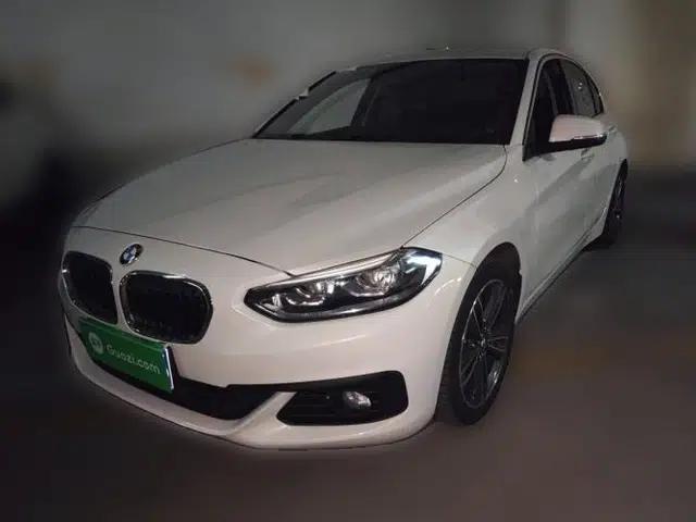BMW 1 Series 2019 118i Fashion Model