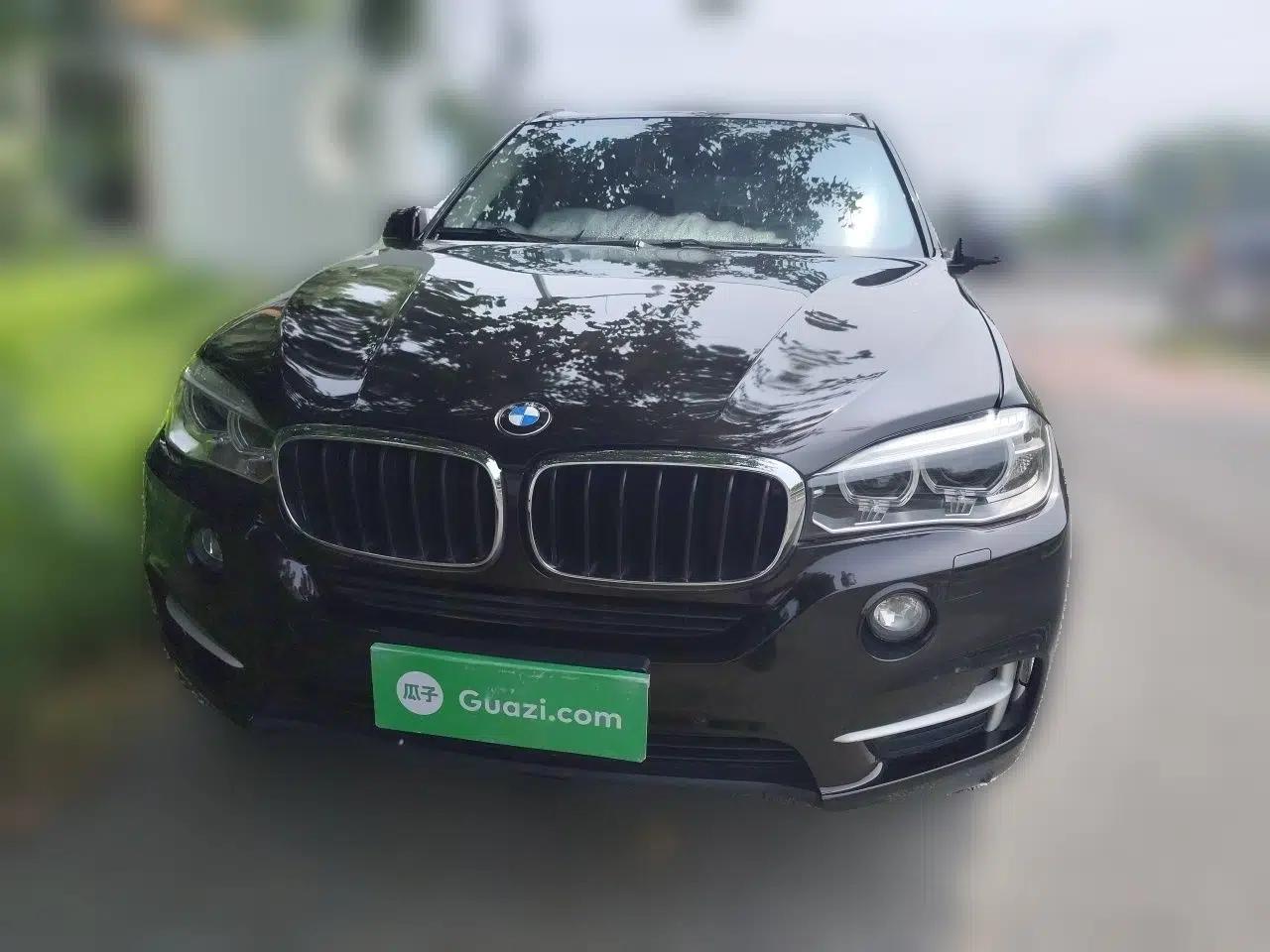 BMW X5 2015 xDrive28i — миниатюра 2