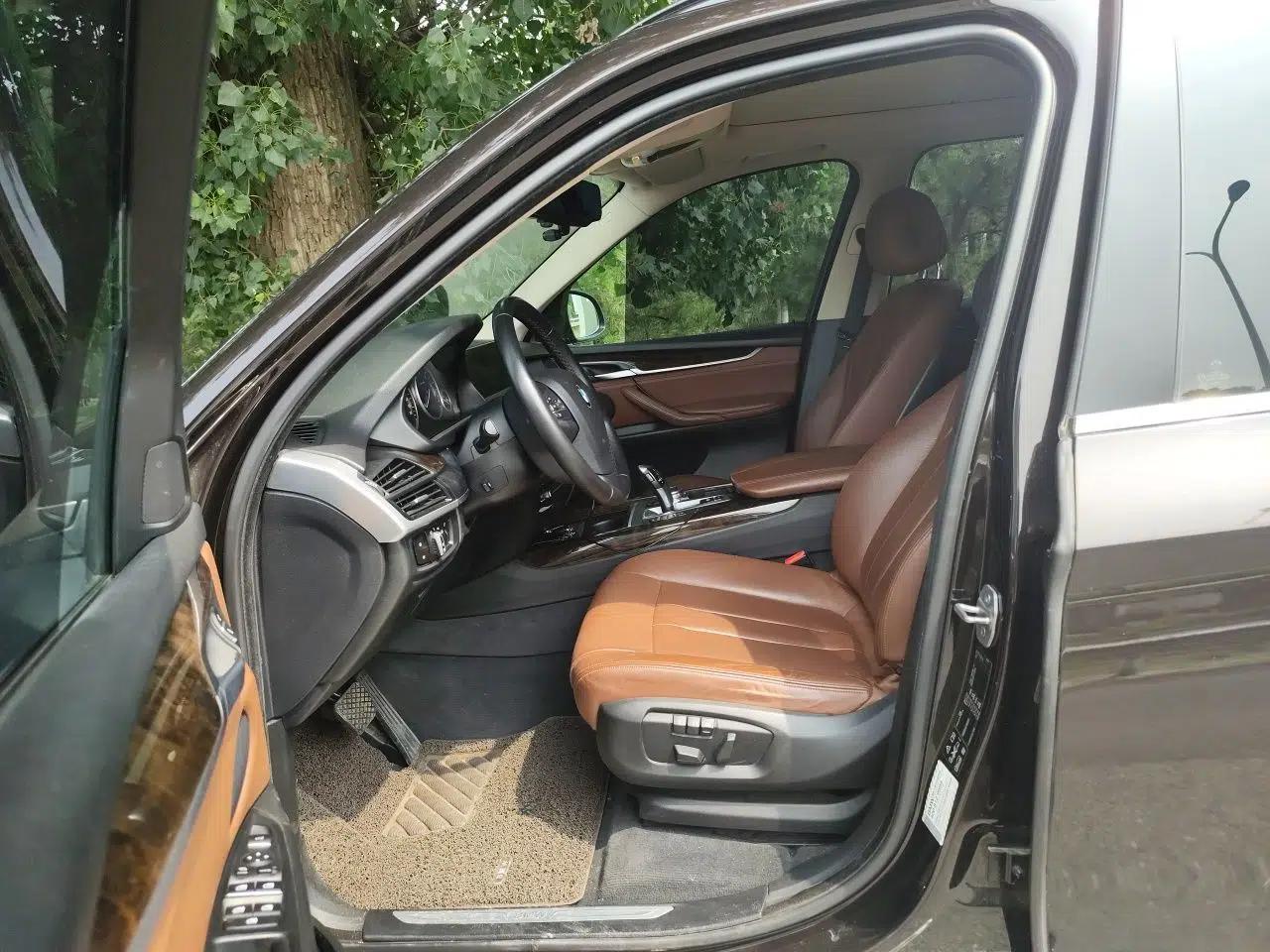 BMW X5 2015 xDrive28i — миниатюра 15