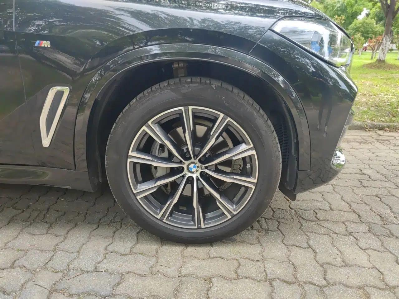 BMW X5 2020 xDrive40i M Sport Package — миниатюра 8