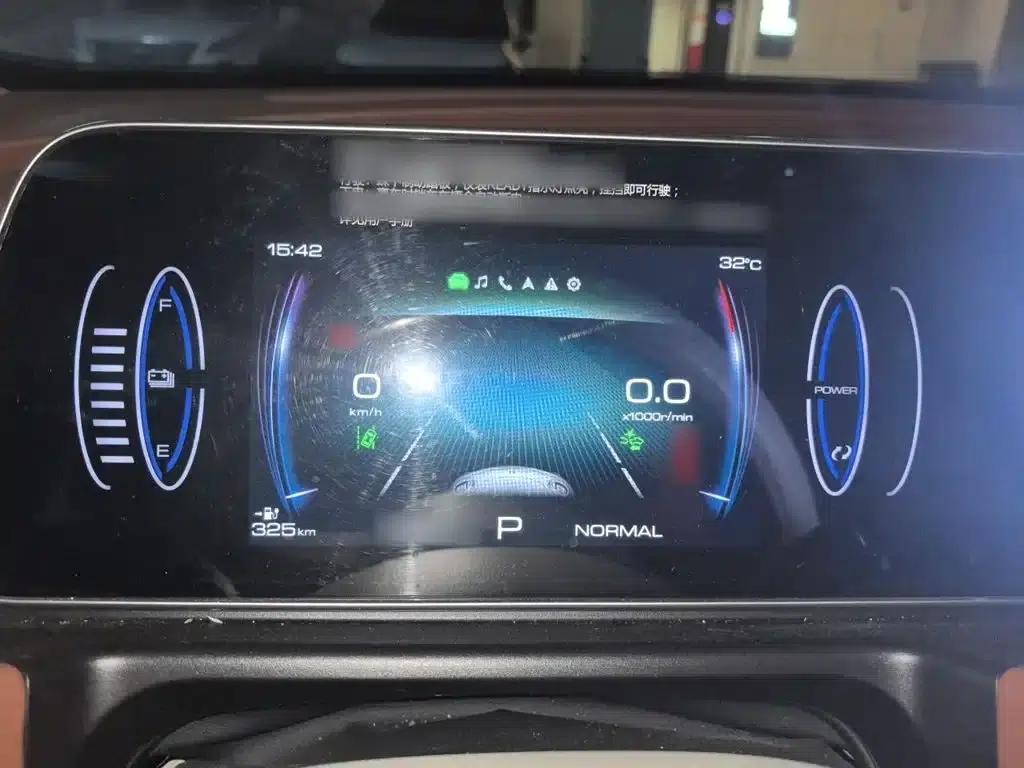 ORA Good Cat 2023 Model, 401km Standard Range, Luxury Edition, Lithium Iron Phosphate — миниатюра 4