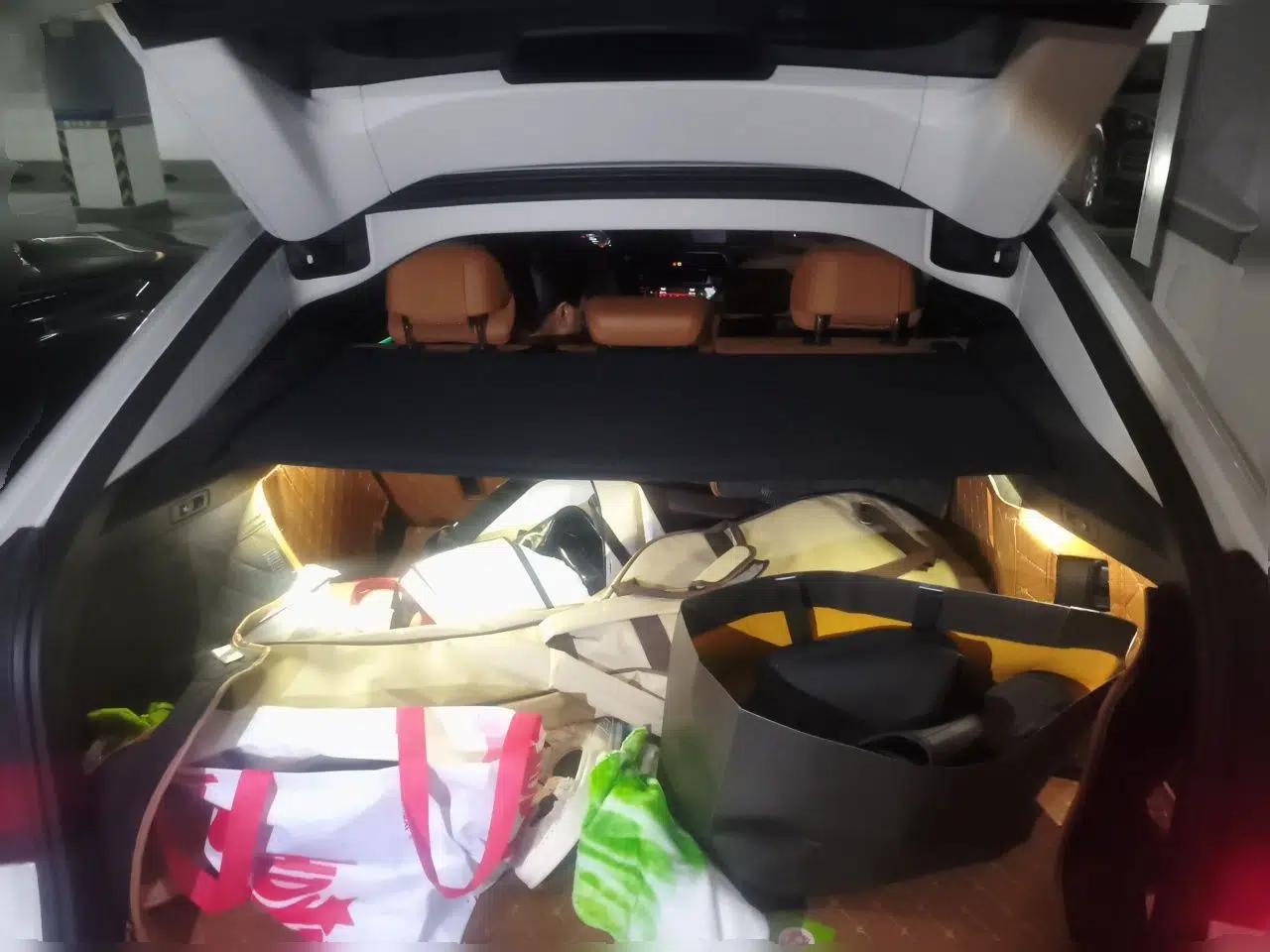BMW 6 Series GT 2021 630i Luxury Design Package — миниатюра 19