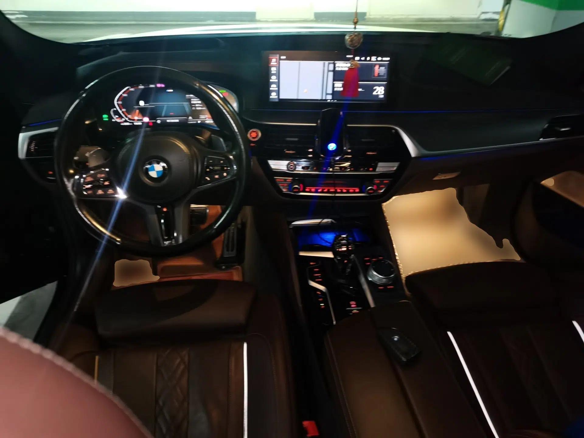 BMW 6 Series GT 2021 630i M Sport Grand Touring Edition — миниатюра 9
