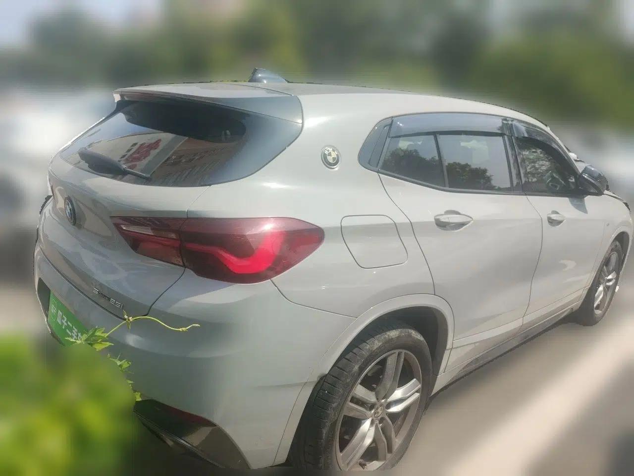 BMW X2 2023 sDrive25i M Sport Night Edition — миниатюра 6