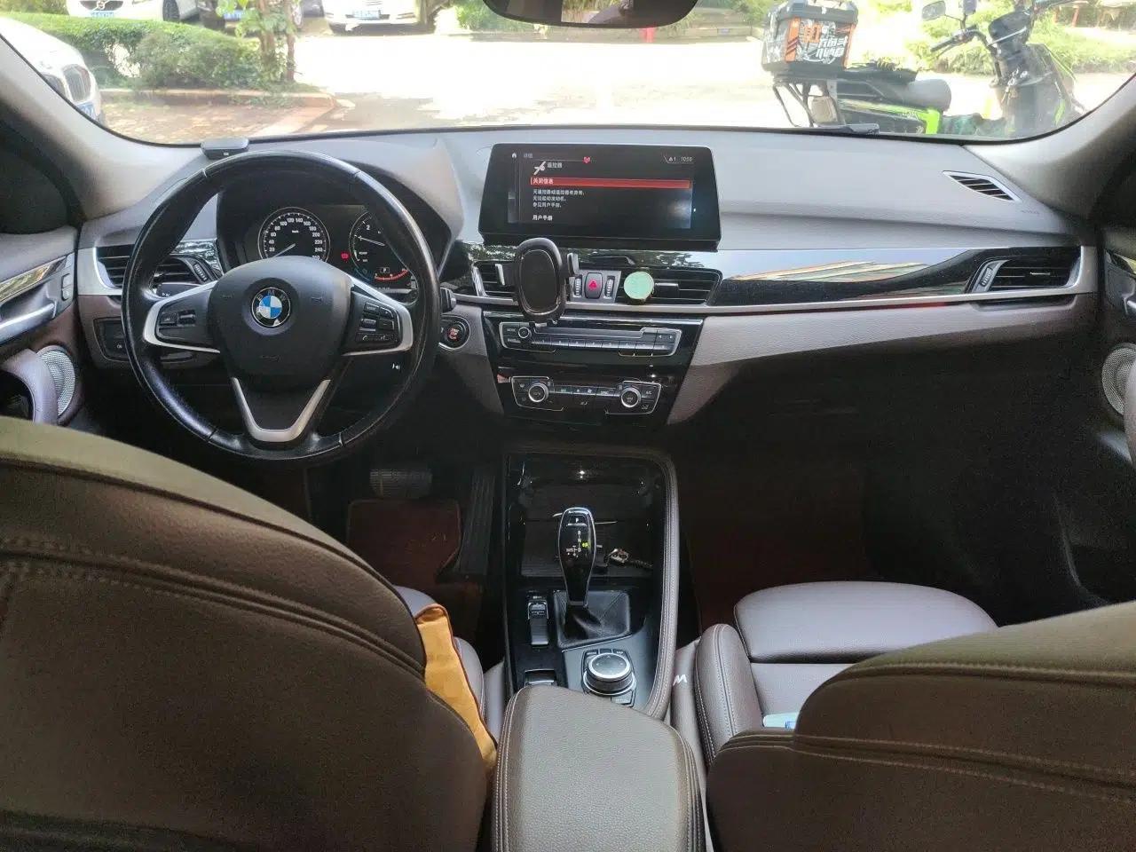 BMW X2 2021 sDrive20i M Sport Package — миниатюра 9