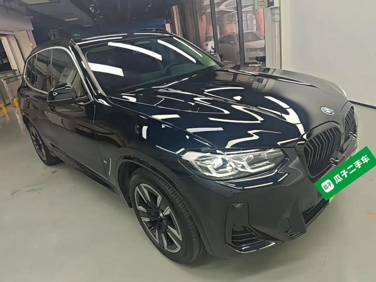 BMW iX3 2022 Leading Model — миниатюра 3
