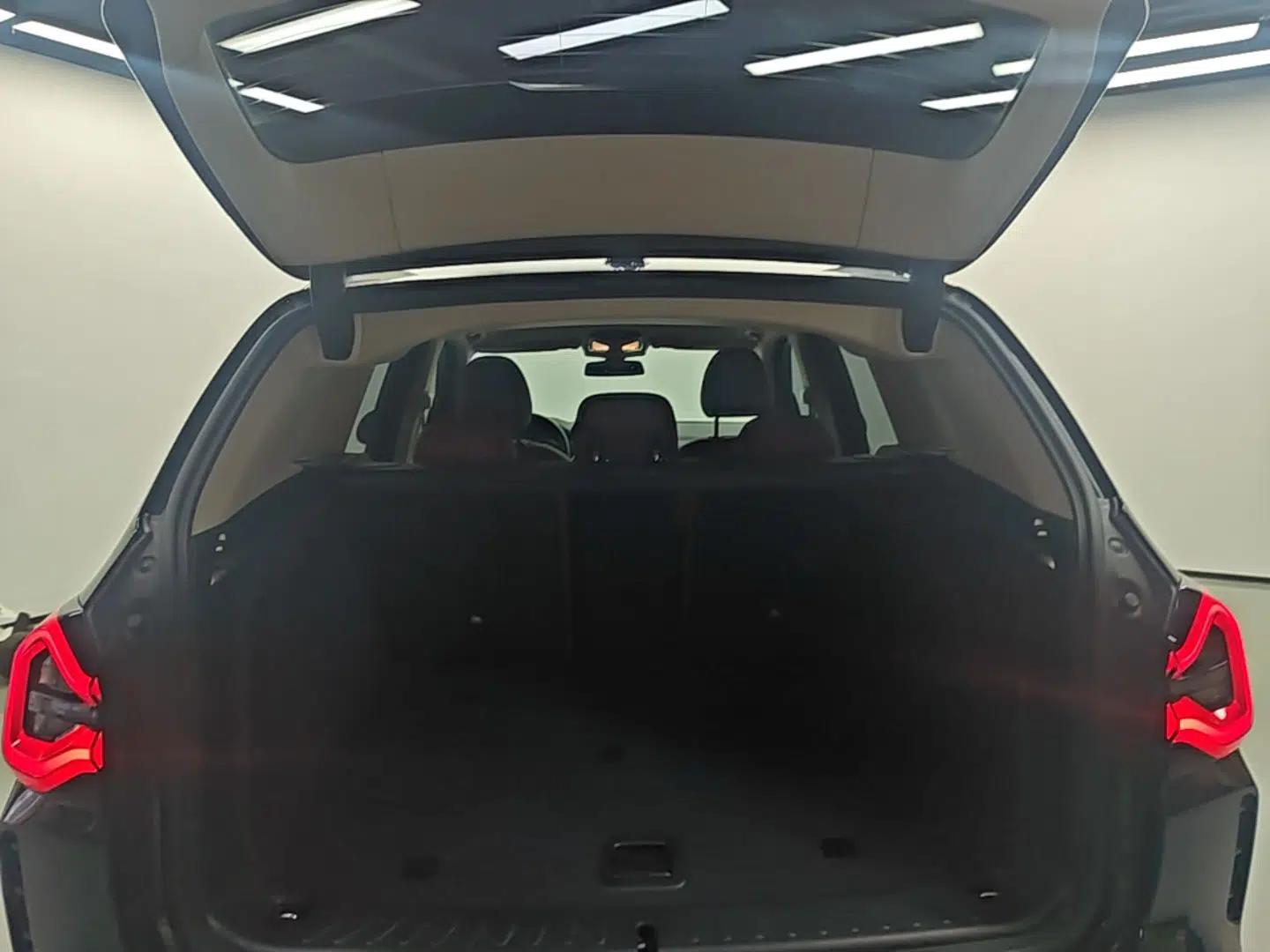 BMW iX3 2022 Leading Model — миниатюра 22