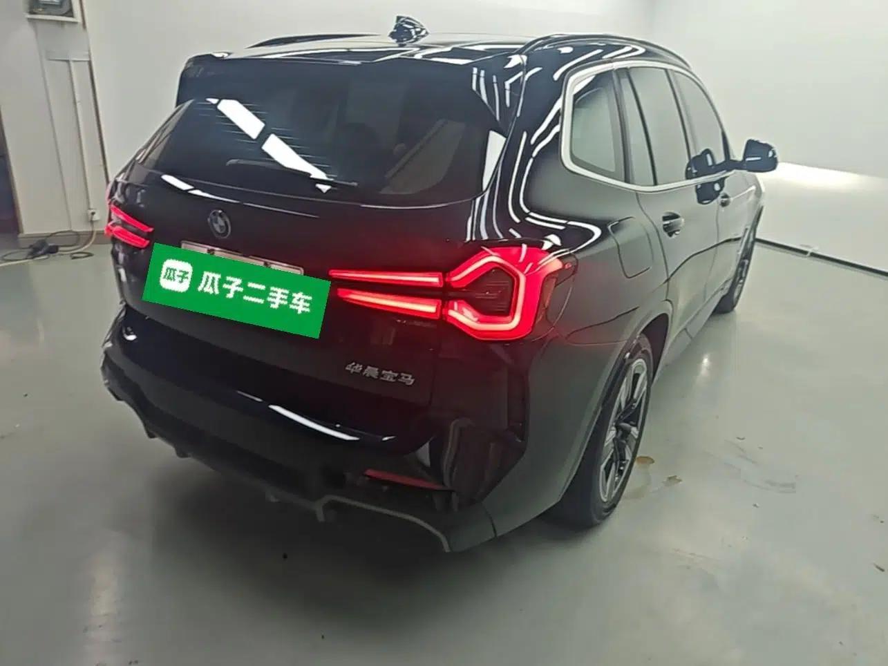 BMW iX3 2022 Leading Model — миниатюра 6