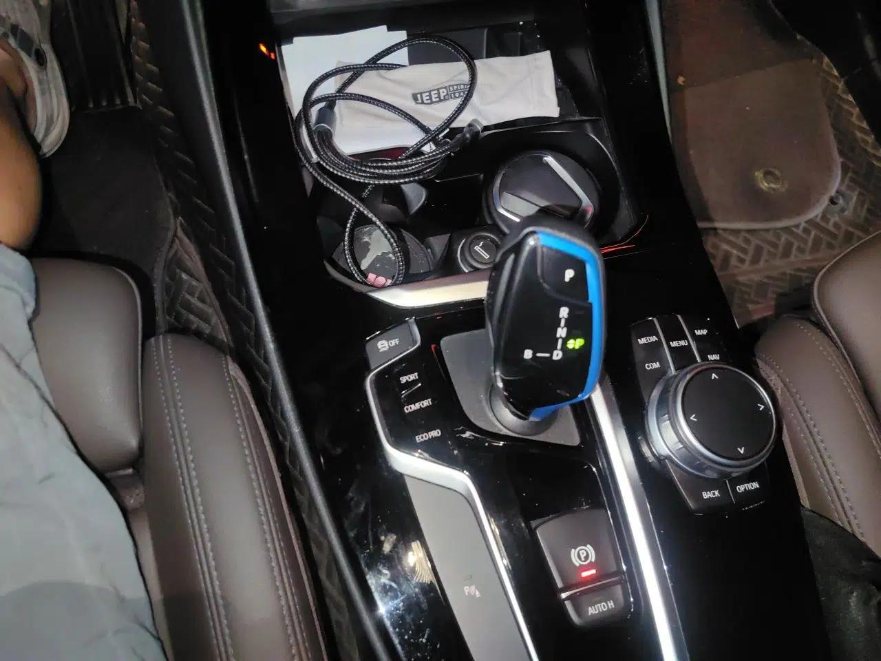 BMW iX3 2021 Updated Leading Edition — миниатюра 14