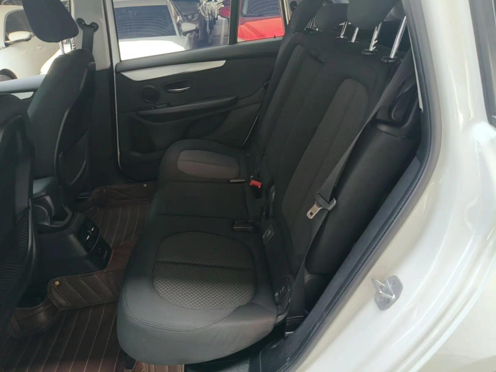 BMW 2 Series Gran Tourer 2015 218i Leading Model — миниатюра 20