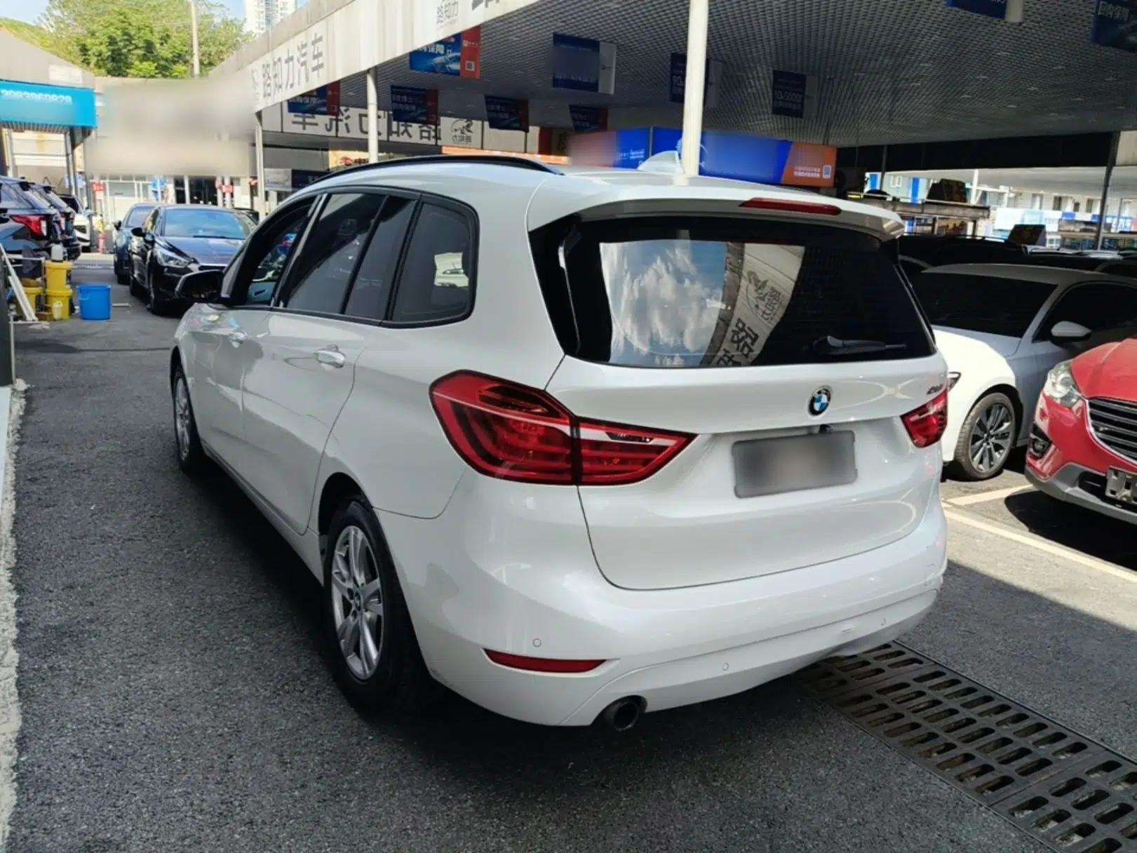 BMW 2 Series Gran Tourer 2015 218i Leading Model — миниатюра 4