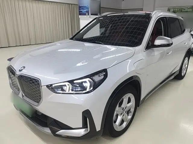 BMW iX1 2023 eDrive25L X Design Package