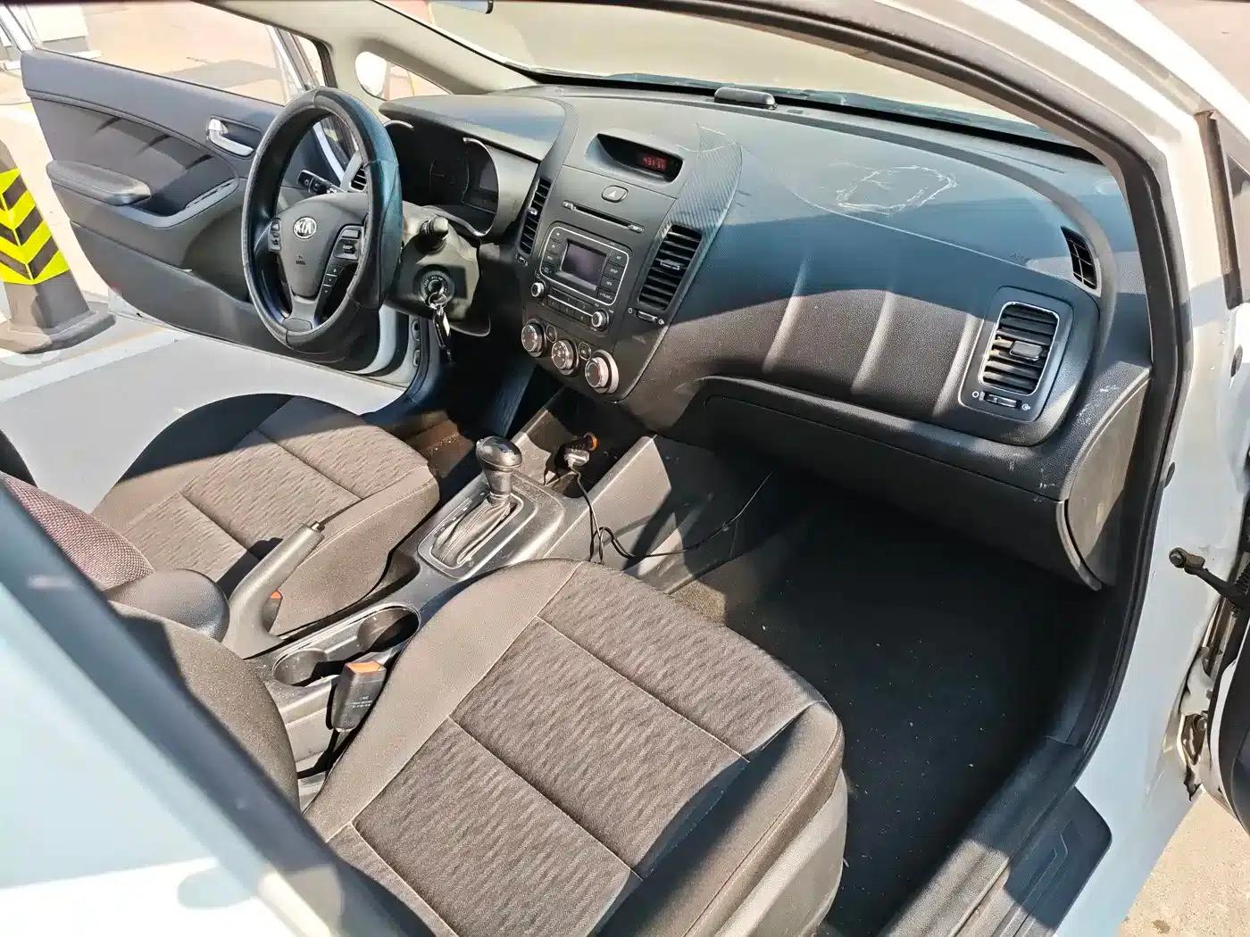 Kia K3 2015 1.6L Automatic GL — миниатюра 12