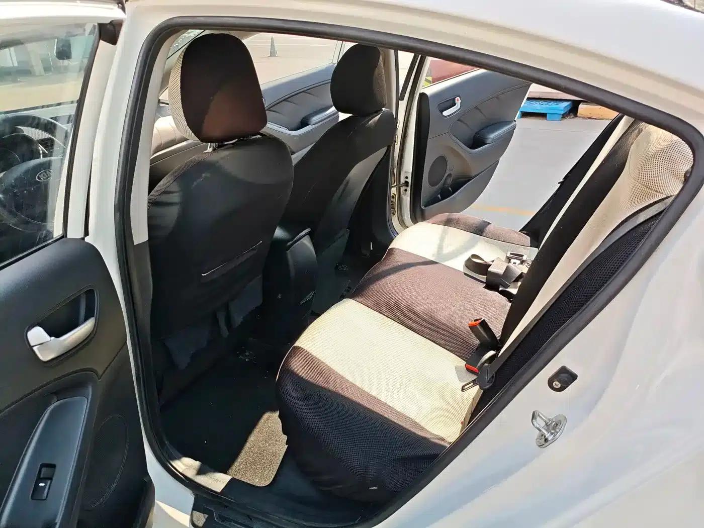 Kia K3 2015 1.6L Automatic GL — миниатюра 10