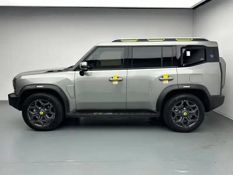 Jetour Traveler C-DM 2024 1.5TD DHT 208km 2WD Mountain Edition — миниатюра 4