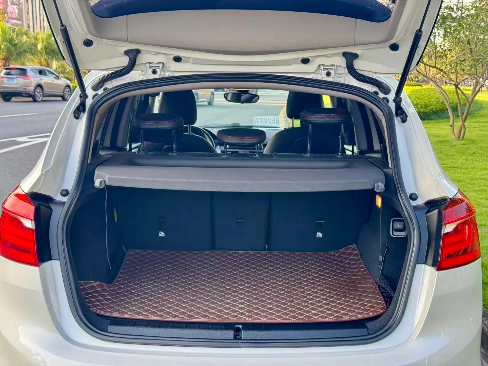BMW 2 Series Active Tourer 2016 218i Leading Model — миниатюра 22