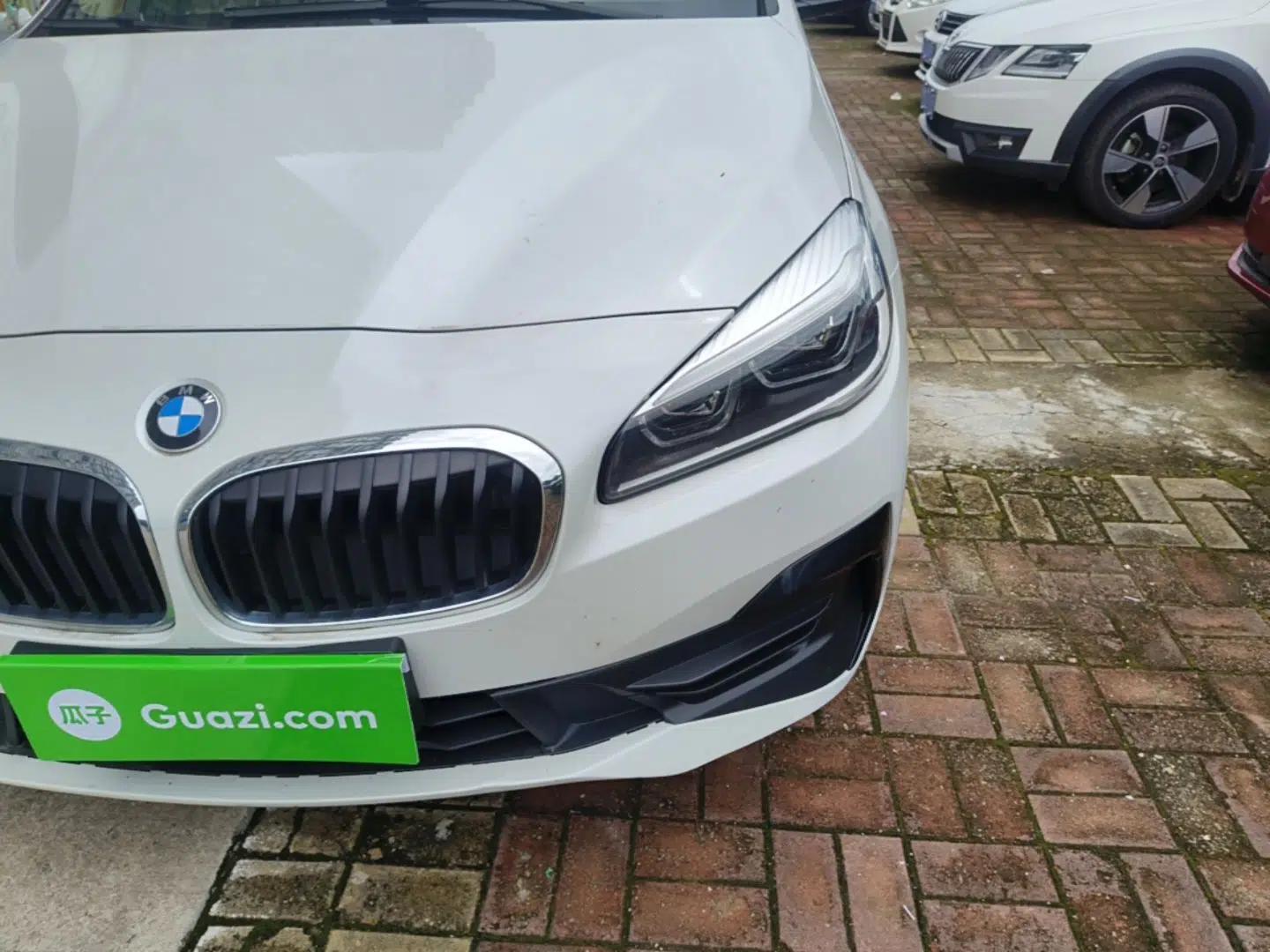 BMW 2 Series Active Tourer 2019 218i Leading Model — миниатюра 8